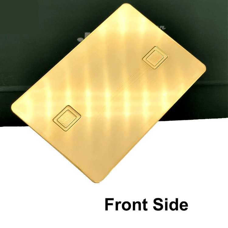 Dette billede fremhæver børstet metaloverflade på Specialdesignede kontaktkort i metal til sikker RFID-adgang til anvendelser inden for IC-kontaktkort i metal.