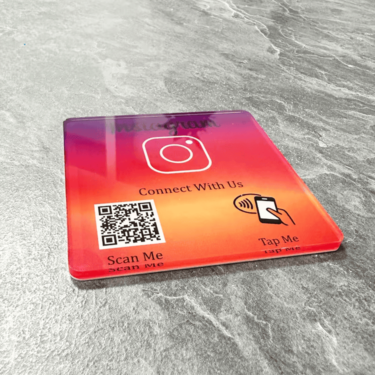 Specialfremstillet NFC-stander til digitale kort med fokus på specialdesign til NFC-standerprojekter.