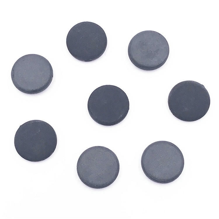 Holdbare PPS RFID-tags vist med detaljer omkring chipstruktur.