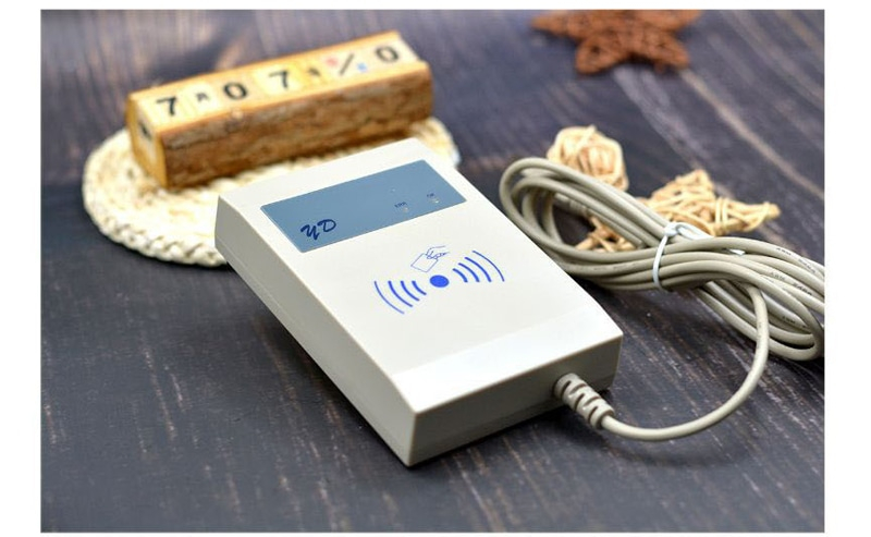 Denne yd-790a-model har RS-interface til specialiseret industriel dataindtastning og terminaltilslutning